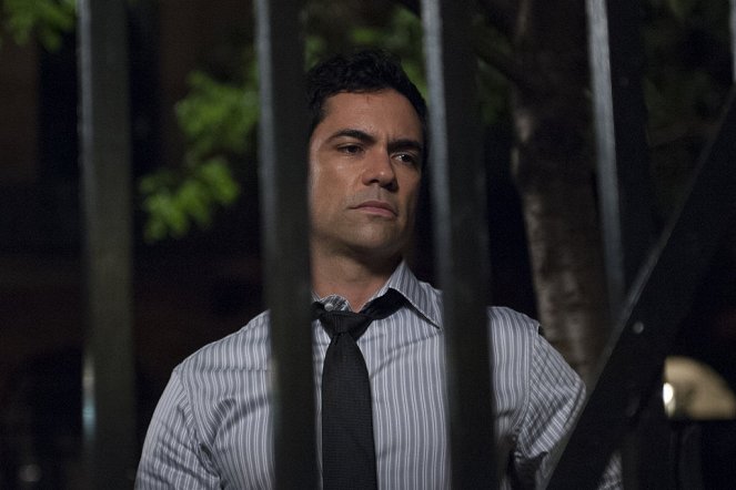 Law & Order: Special Victims Unit - American Tragedy - Photos - Danny Pino