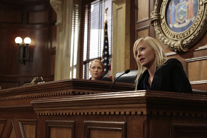 Law & Order: Special Victims Unit - Abgezockt - Filmfotos - Kelli Giddish