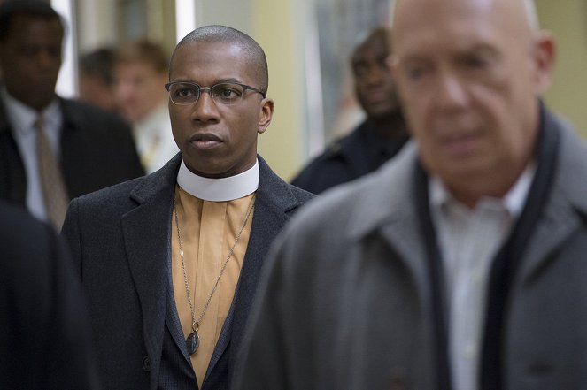 Law & Order: Special Victims Unit - Amaro's One-Eighty - Photos - Leslie Odom Jr.