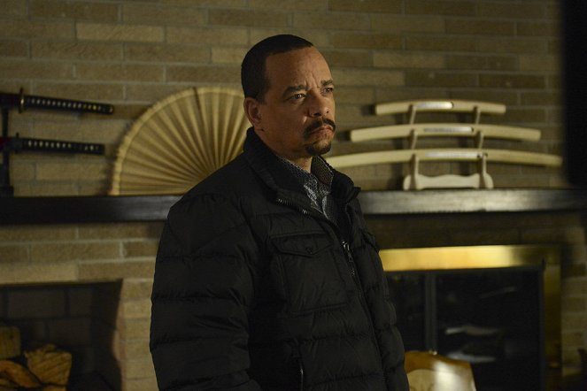 Law & Order: Special Victims Unit - Jersey Breakdown - Photos - Ice-T