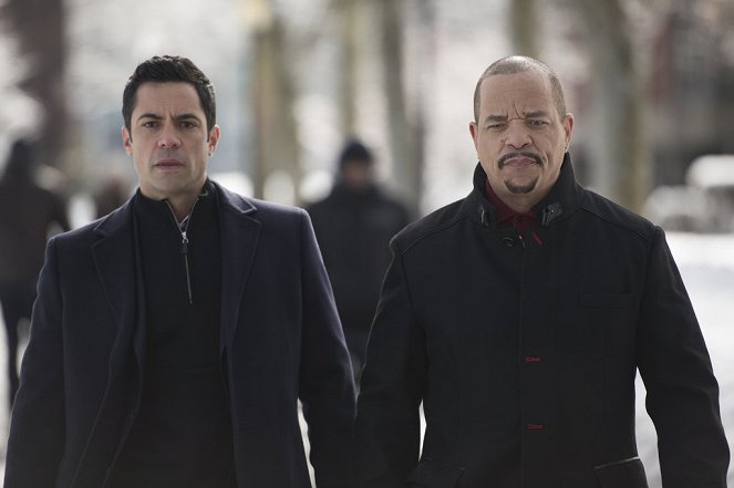 Law & Order: Special Victims Unit - Gridiron Soldier - Photos - Danny Pino, Ice-T