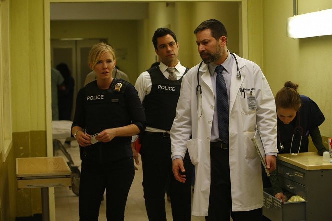 Law & Order: Special Victims Unit - Season 15 - Besessen - Dreharbeiten - Kelli Giddish, Danny Pino
