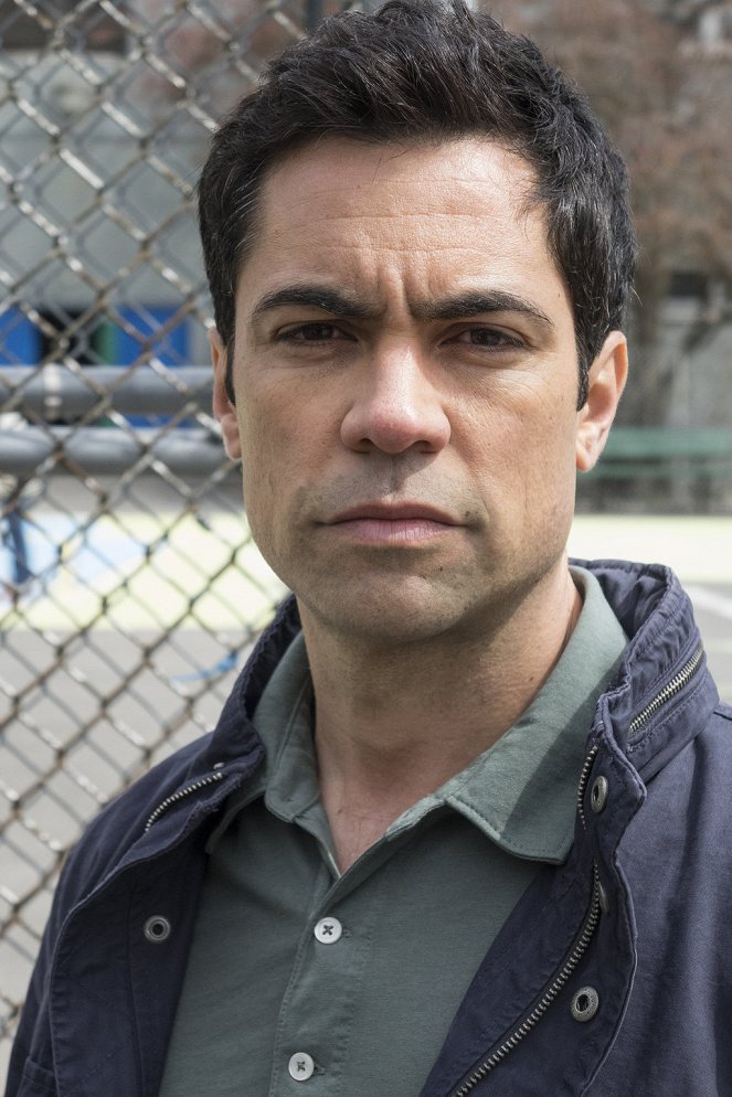 Law & Order: Special Victims Unit - Thought Criminal - Photos - Danny Pino