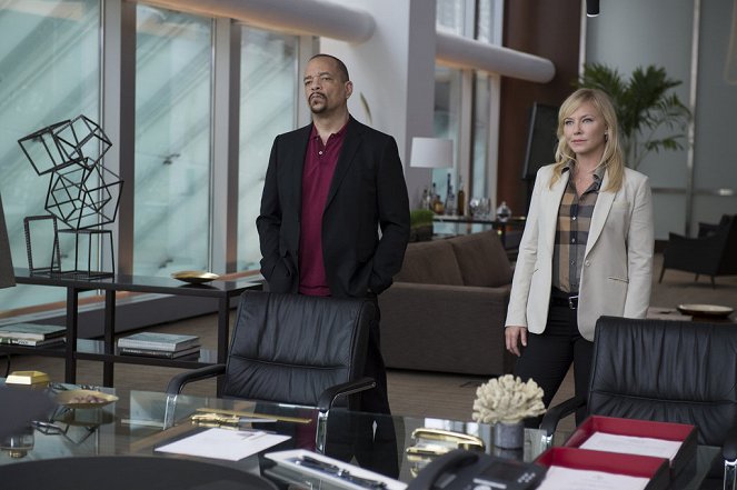 Law & Order: Special Victims Unit - American Disgrace - Photos - Ice-T, Kelli Giddish