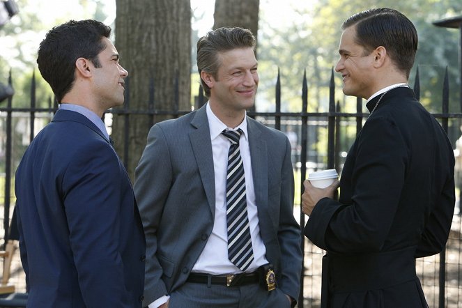 Law & Order: Special Victims Unit - Season 16 - Producer's Backend - Making of - Danny Pino, Peter Scanavino