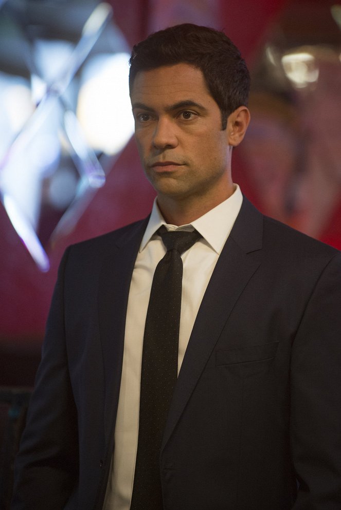 Lei e ordem: Special Victims Unit - Producer's Backend - Do filme - Danny Pino