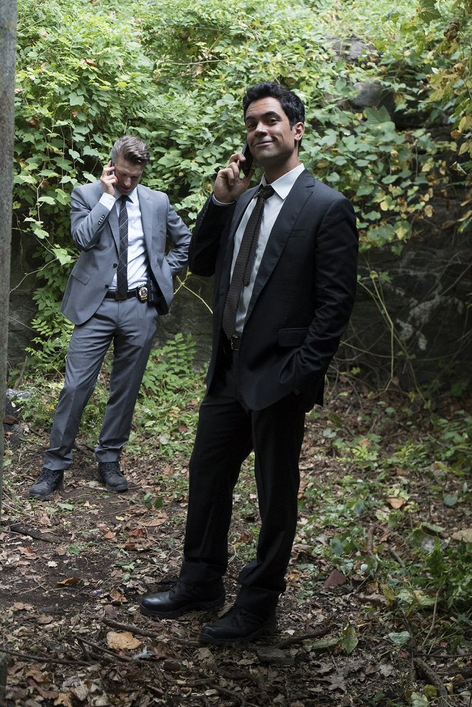 Law & Order: Special Victims Unit - Glasgowman's Wrath - Photos - Peter Scanavino, Danny Pino