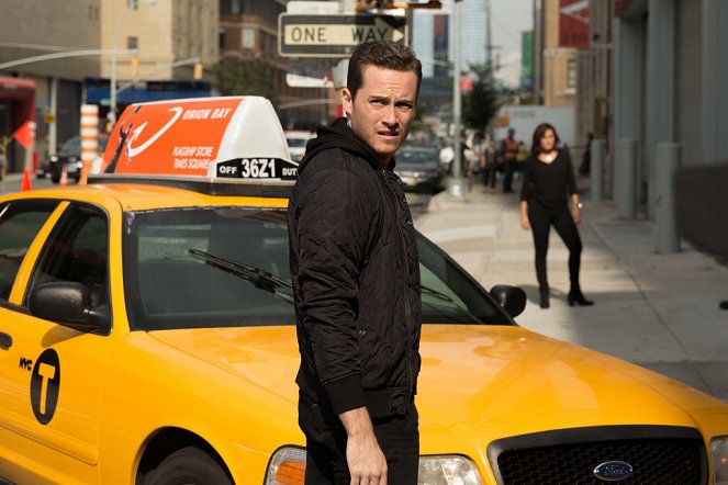 Law & Order: Special Victims Unit - Chicago Crossover - Van de set - Jesse Lee Soffer