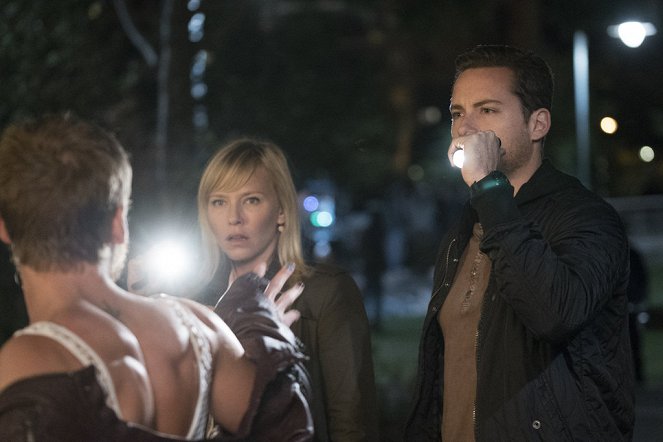 Law & Order: Special Victims Unit - Chicago Crossover - Photos - Kelli Giddish, Jesse Lee Soffer