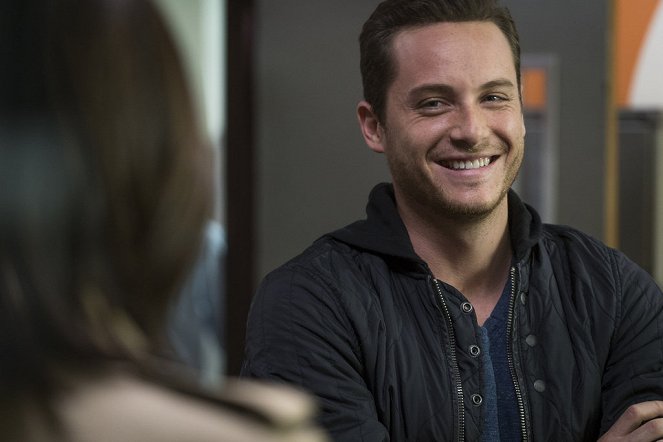 Law & Order: Special Victims Unit - Season 16 - Chicago Crossover - Van film - Jesse Lee Soffer