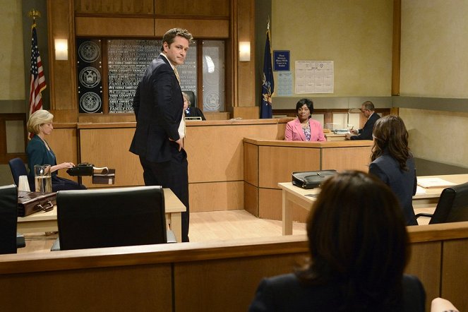 Law & Order: Special Victims Unit - Pattern Seventeen - Photos - Peter Hermann