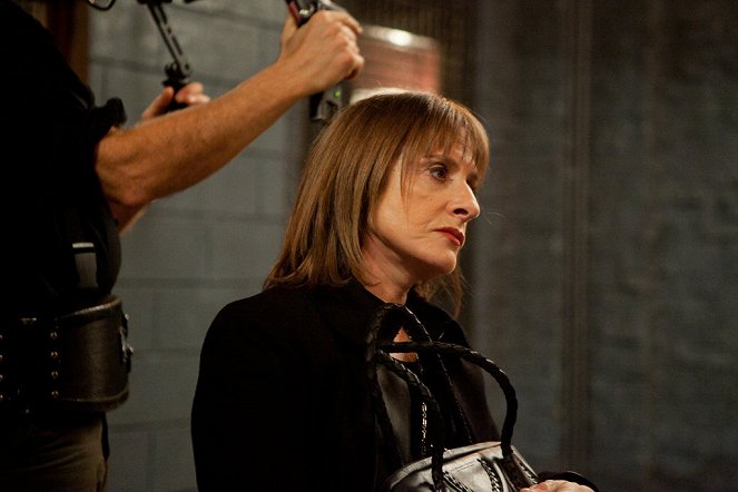 Law & Order: Special Victims Unit - Der Fan - Dreharbeiten - Patti LuPone