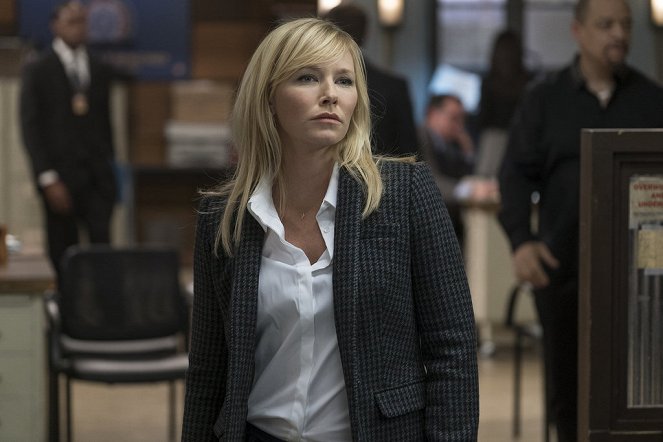 Law & Order: Special Victims Unit - Decaying Morality - Photos - Kelli Giddish