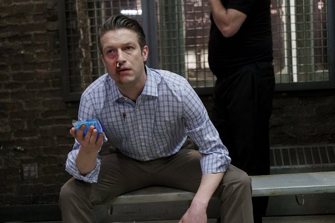 Law & Order: Special Victims Unit - Undercover Mother - Photos - Peter Scanavino
