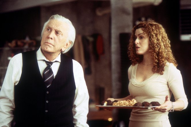 It Runs in the Family - Do filme - Kirk Douglas, Bernadette Peters