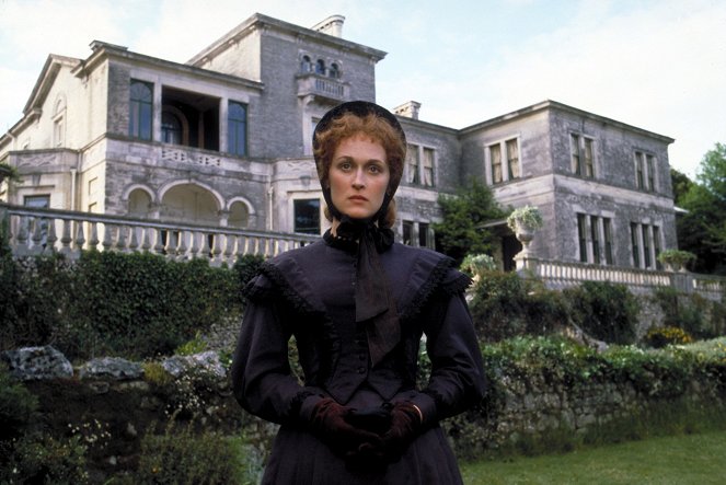 The French Lieutenant's Woman - Photos - Meryl Streep