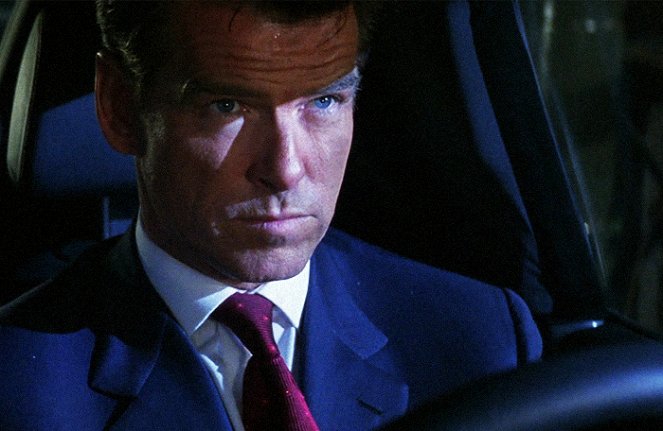 007 - O Mundo Não Chega - Do filme - Pierce Brosnan