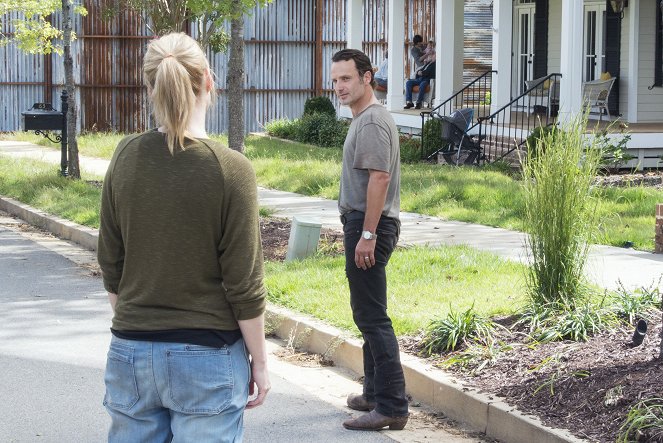 The Walking Dead - Remember - Photos - Andrew Lincoln
