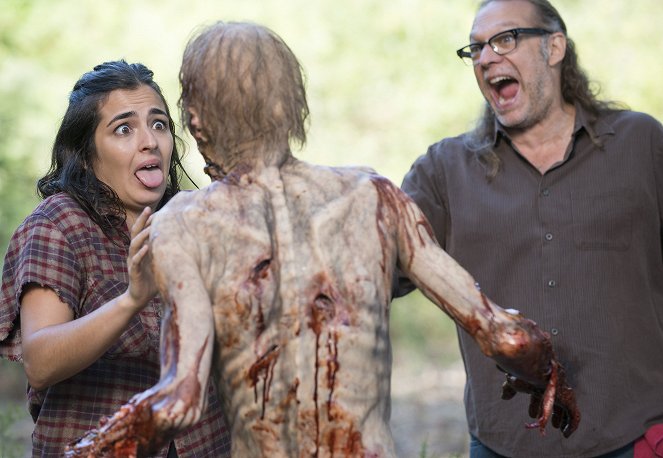 Los muertos - Recuerda - Del rodaje - Alanna Masterson, Greg Nicotero