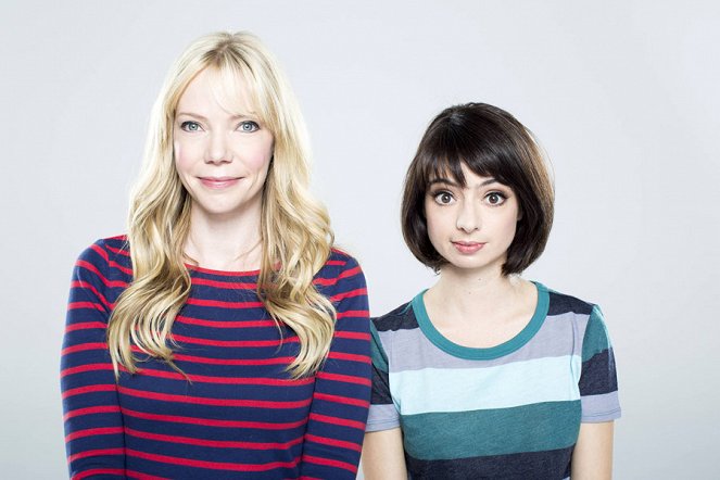 Garfunkel and Oates - Promoción - Riki Lindhome, Kate Micucci