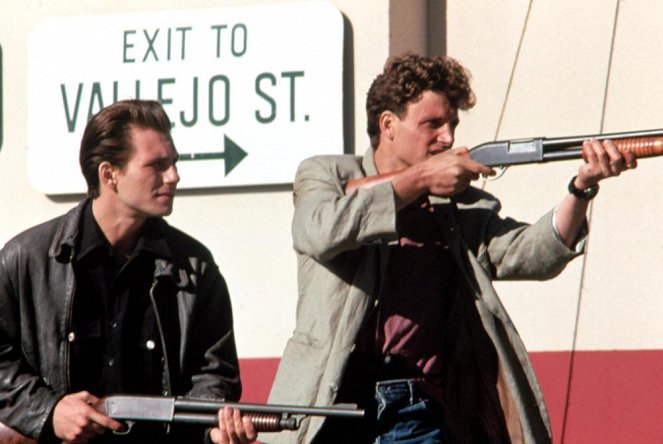 Kuffs - Poli "por casualidad" - De la película - Christian Slater, Tony Goldwyn