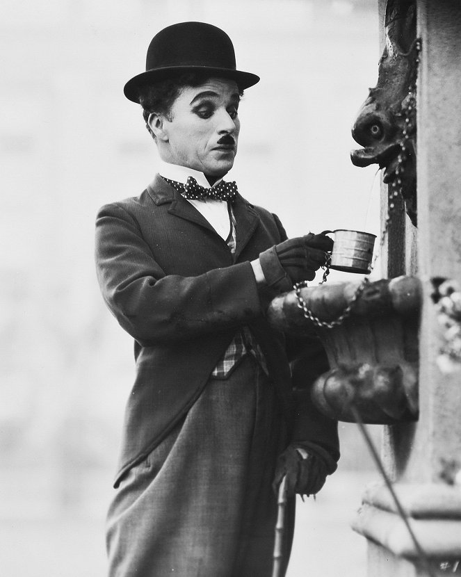 Światła wielkiego miasta - Z filmu - Charlie Chaplin