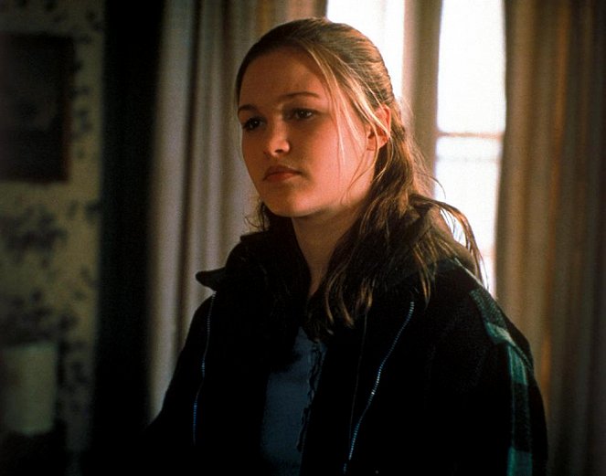 State and Main - Photos - Julia Stiles