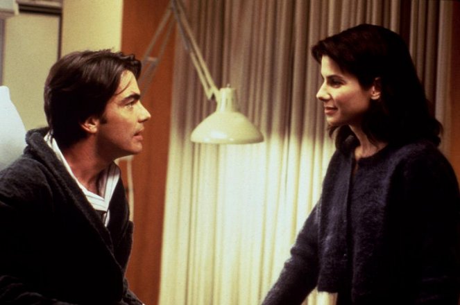 While You Were Sleeping - Photos - Peter Gallagher, Sandra Bullock