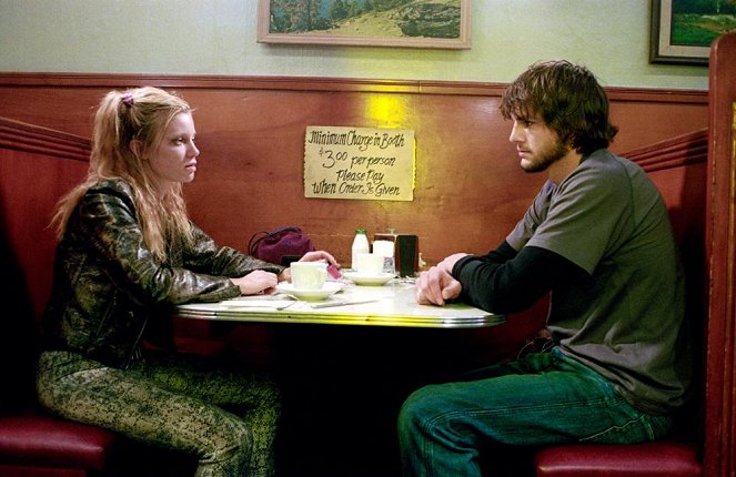 The Butterfly Effect - Photos - Amy Smart, Ashton Kutcher