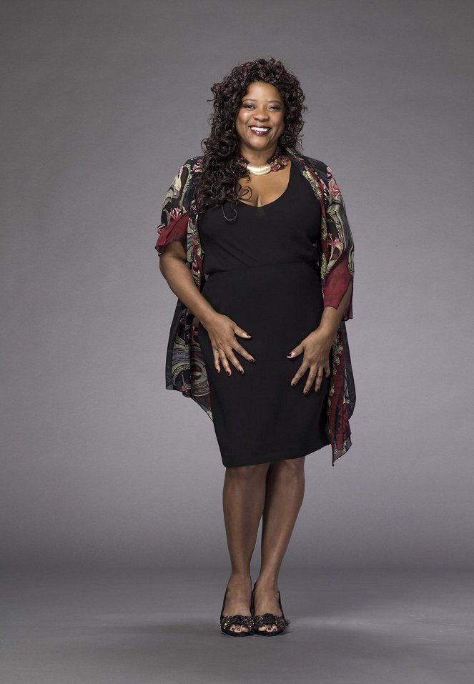 The Client List - Promokuvat - Loretta Devine