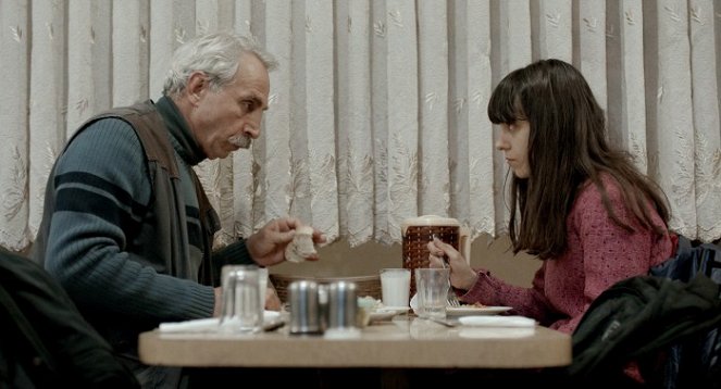 Hasta quedar sin aliento - De la película - Rıza Akın, Esme Madra