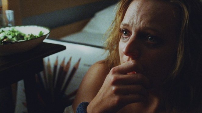 Queen of Earth - De la película - Elisabeth Moss