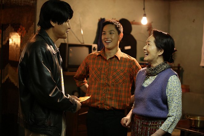 Obhajca - Z filmu - Kang-ho Song, Siwan, Yeong-ae Kim