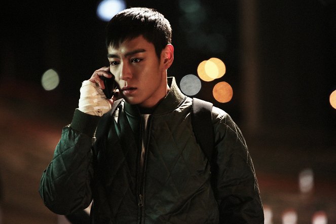 Commitment - Photos - T.O.P