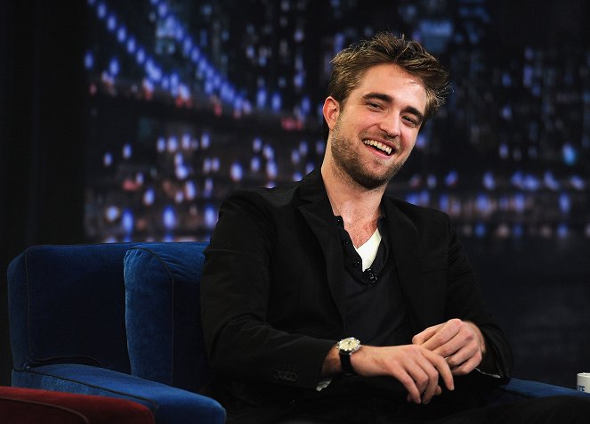 Late Night with Jimmy Fallon - Photos - Robert Pattinson