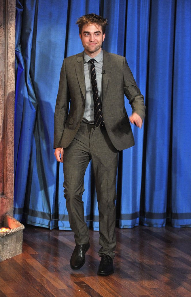 Late Night with Jimmy Fallon - Filmfotos - Robert Pattinson