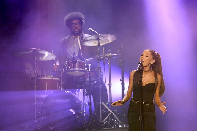 The Tonight Show Starring Jimmy Fallon - Photos - Ariana Grande