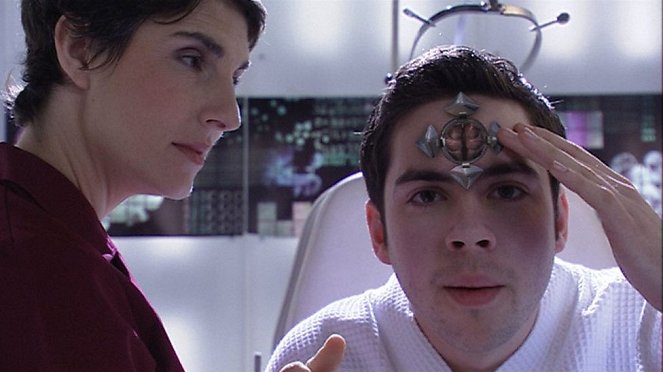 Doctor Who - The Long Game - Photos - Bruno Langley