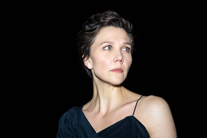 Egy tisztességes asszony - Filmfotók - Maggie Gyllenhaal