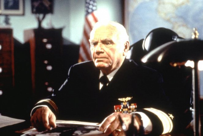 McHale's Navy - Kuvat elokuvasta - Ernest Borgnine