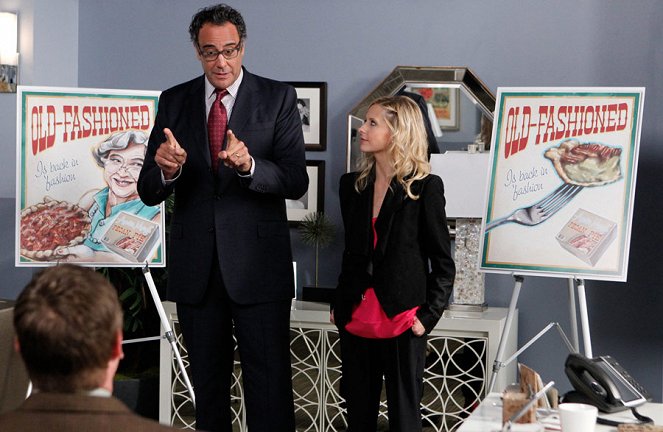 The Crazy Ones - Photos - Brad Garrett, Sarah Michelle Gellar