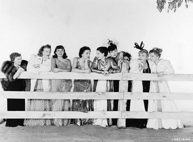 Kobiety - Promo - Paulette Goddard, Joan Crawford, Norma Shearer, Rosalind Russell, Mary Boland, Joan Fontaine