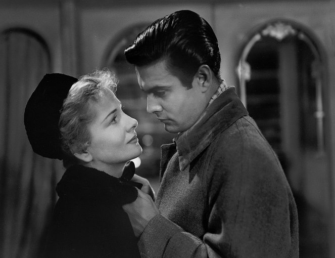 Levél egy ismeretlen asszonytól - Filmfotók - Joan Fontaine, Louis Jourdan