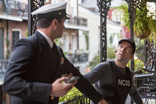 NCIS: New Orleans - Love Hurts - Do filme - Lucas Black