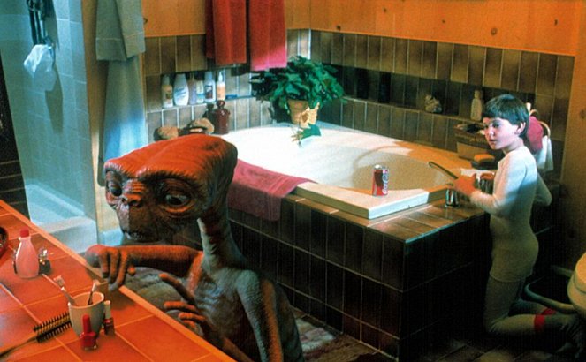 E.T. - Der Außerirdische - Filmfotos - Henry Thomas