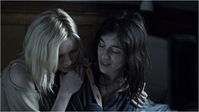 Melancolía - De la película - Kirsten Dunst, Charlotte Gainsbourg