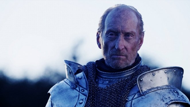 Instruments of Darkness - Do filme - Charles Dance