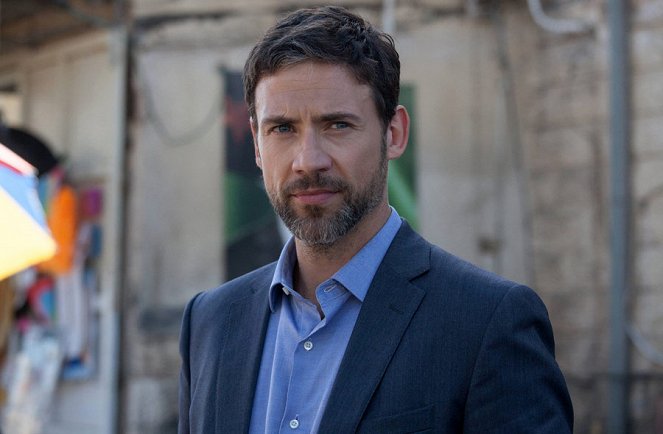 Tyrant - Photos - Adam Rayner