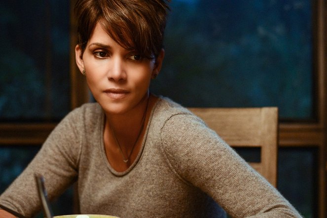 Extant - Re-Entry - Photos - Halle Berry