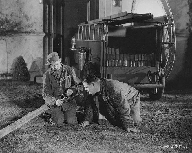Pardon Us - Filmfotók - Stan Laurel, Oliver Hardy